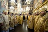 В день празднования 400-летия преставления священномученика Ермогена Святейший Патриарх Кирилл возглавил Божественную литургию в Успенском соборе Кремля
