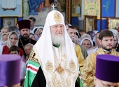 Святейший Патриарх Кирилл совершил богослужения в храме Архангела Михаила в Крымске