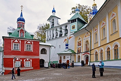 Успенский Псково-Печерский мужской монастырь