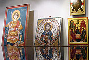 Открылась отчетная выставка работ студентов факультета церковных художеств ПСТГУ